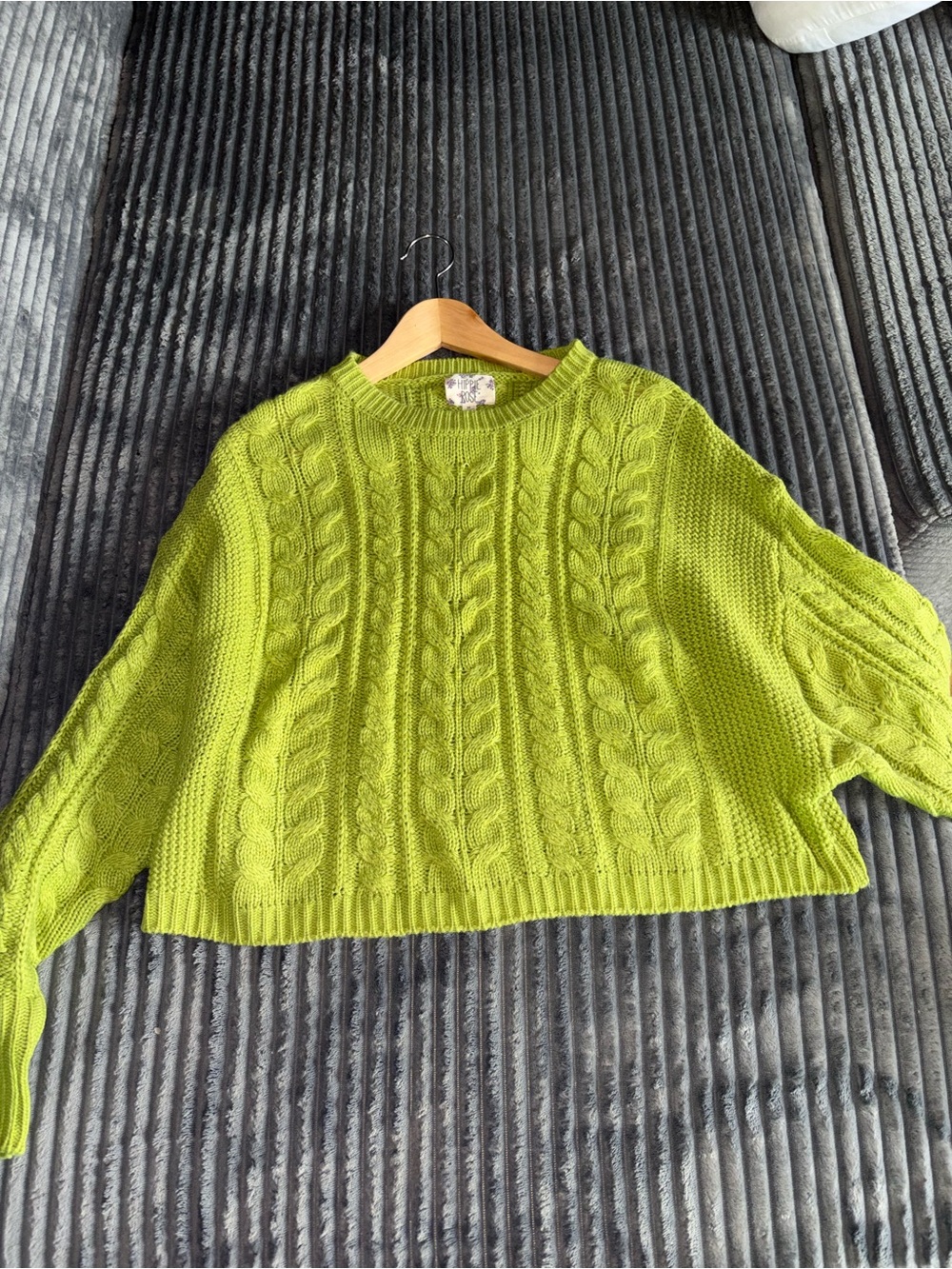 Bose Lime Green Cable Knit Crewneck Sweater